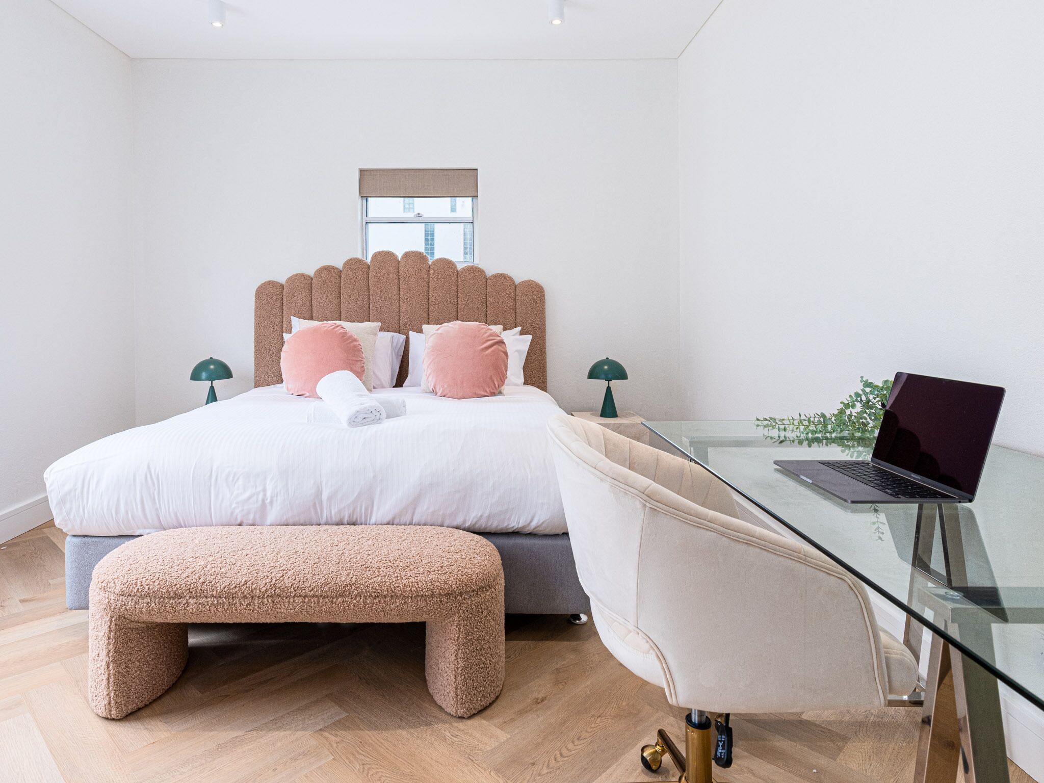 Boulevard 88 - Two — image 15