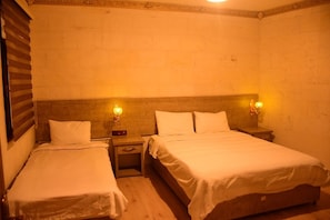 Standard Room | Iron/ironing board, free WiFi, bed sheets