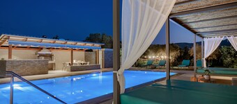 Villa Antonia - Luxurious Serenity with Private Pool