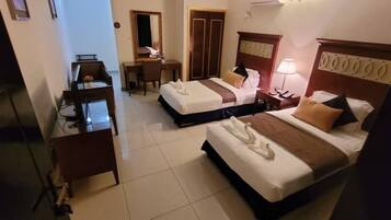Free WiFi, bed sheets