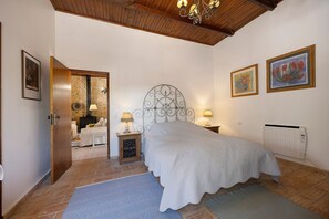 1 bedroom, free WiFi, bed sheets - Quinta das Achadas – Bouganvillea in Lagos with Shared Pool, Nature & Breakfast (Lagos)