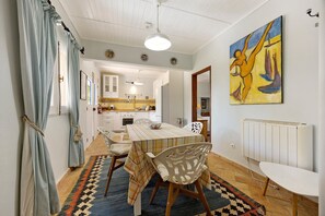 Dining - Quinta das Achadas – Mimosa in Lagos with Shared Pool, Nature & Breakfast Included (Lagos)