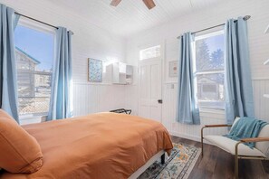 2 bedrooms, free WiFi, bed sheets