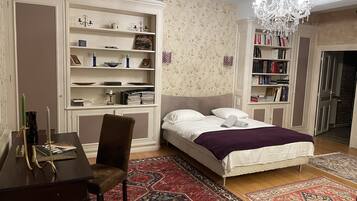 12 chambres, bureau, fer et planche Ă repasser, Wi-Fi gratuit