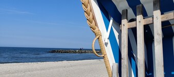 Beachhouse with garden and sauna just 700m from the beach