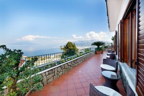 Terrace/patio - Casa Jasmine with magnificent view (Priora)