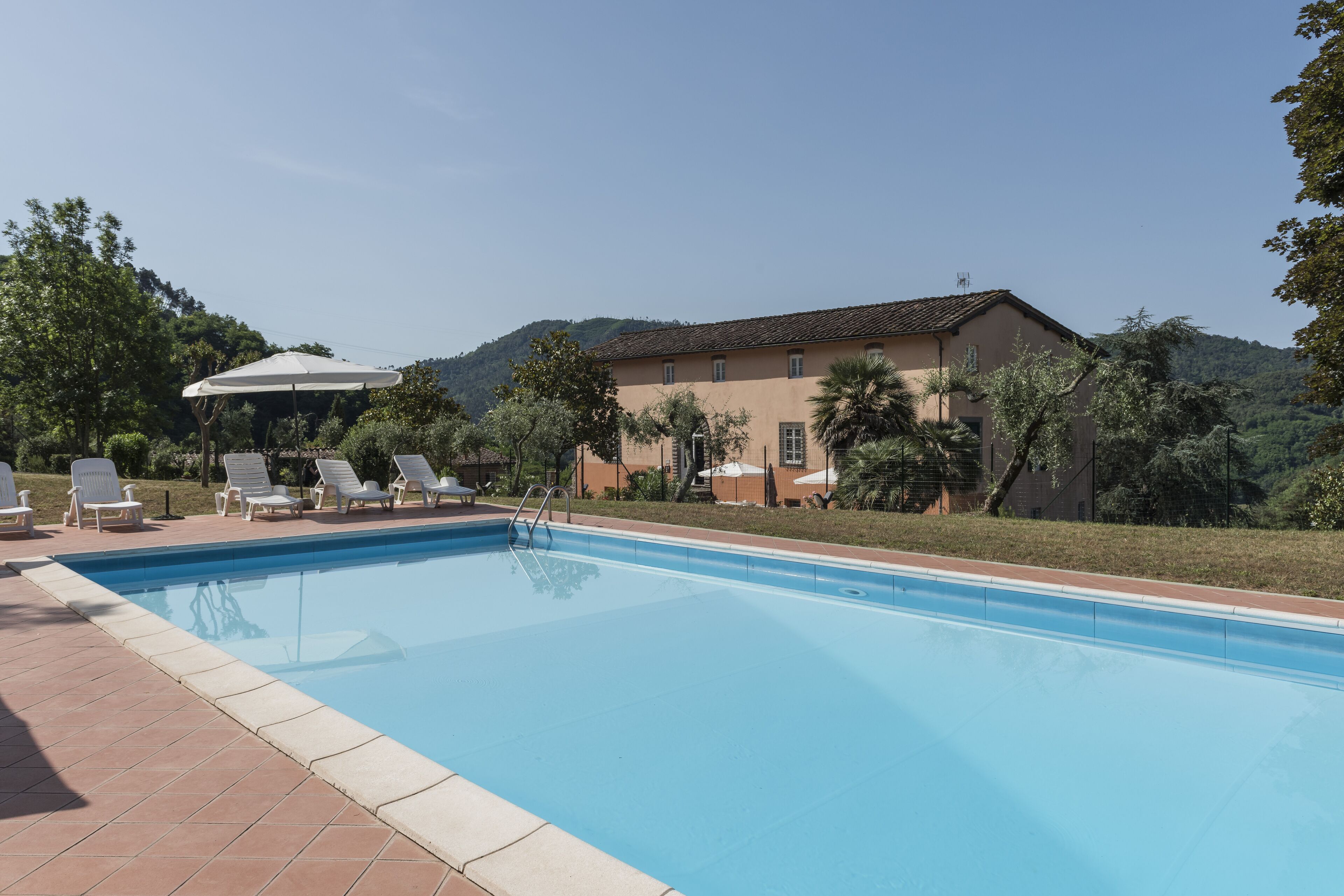Letizia Apartment in Residence degli Onesti