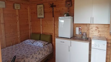 Cottage (One Bedroom Cottage with Terrace) | 1 bedroom, WiFi