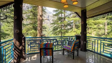 Bed in 6 Bed Mixed Dormitory Room with Balcony and Ensuite Bathroom | Ilmainen Wi-Fi