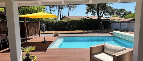 Piscine extérieure, piscine chauffée