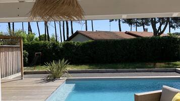 Piscine extérieure, piscine chauffée