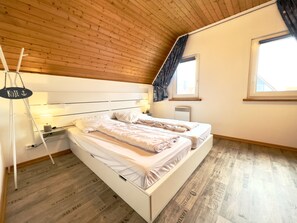 2 chambres, lit de bébé portatif, accès au Wi-Fi (inclus)