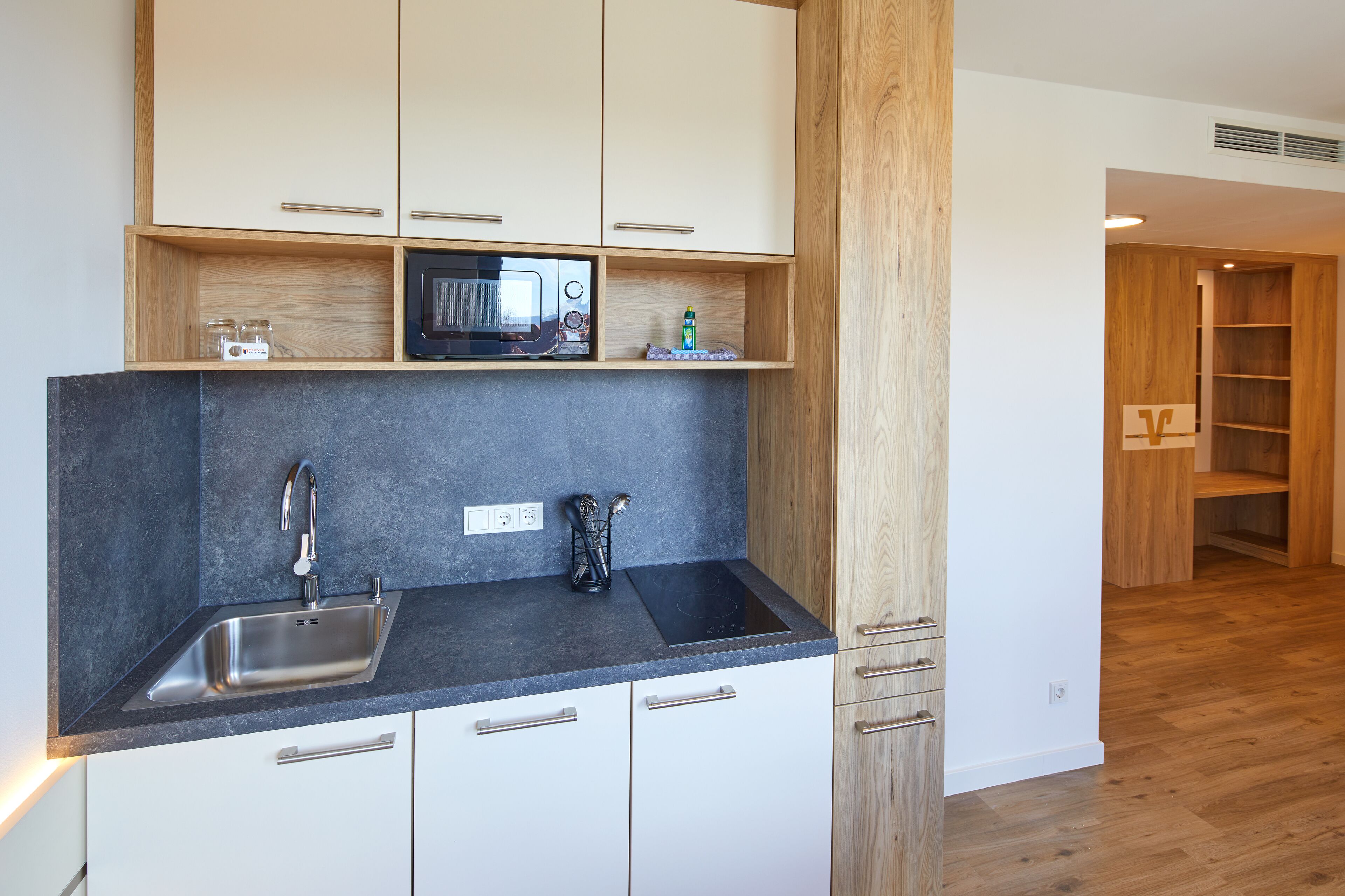 Premium-Doppelzimmer | Zimmersafe, Schreibtisch, schallisolierte Zimmer, kostenloses WLAN