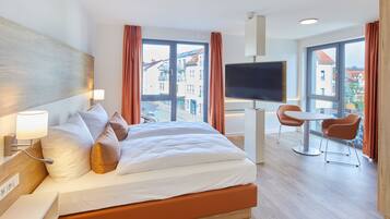 Comfort-Doppelzimmer | Zimmersafe, Schreibtisch, schallisolierte Zimmer, kostenloses WLAN