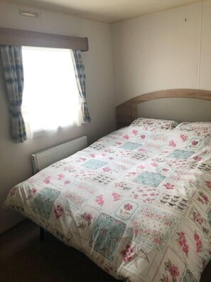 Cabaña | 3 dormitorios, wifi gratis, ropa de cama