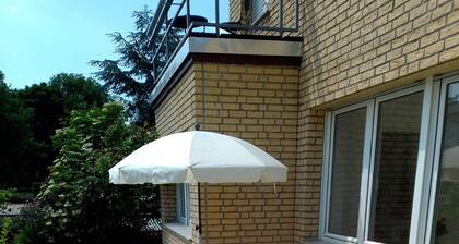 Ruhige zentrale Lage mit Parkplatz