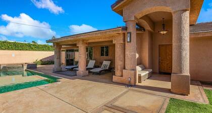 Villa Grand Prix - Sun-Drenched Poolside Bliss & Exclusive Courtyard