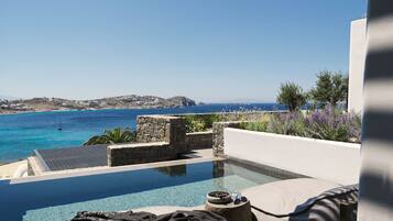 Deluxe Suite, Private Heated Pool, Sea View | Private pool