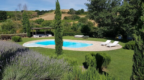 Alberca al aire libre