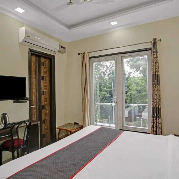 Exterior - Imperial Hotel Noida (Noida)