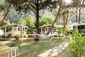 Garden - Lukkies Lodge (Kemer)