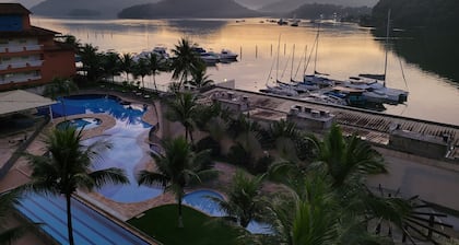 Apartment at the Hotel Marina Mont Blanc Itacuruçá beach. Green Coast.