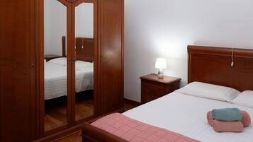 3 Schlafzimmer, Bügeleisen/Bügelbrett, kostenloses WLAN, Bettwäsche