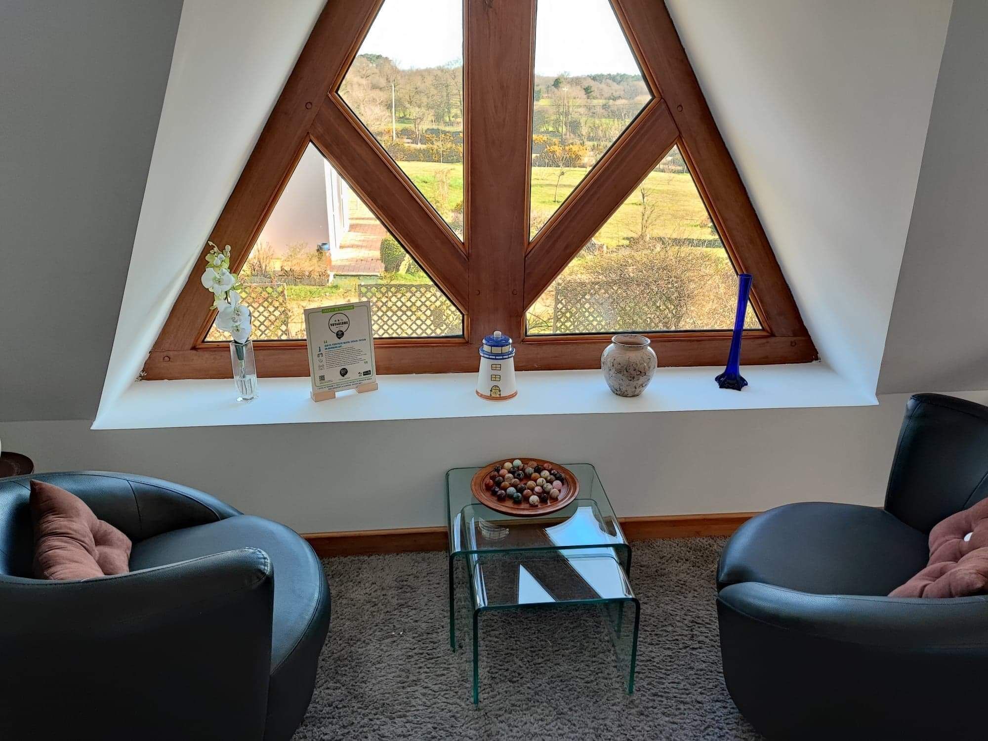 Quiet house in the countryside