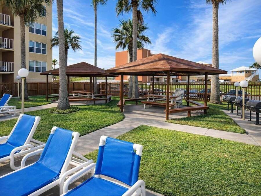 Apartment, 1 Bedroom | Outdoor dining