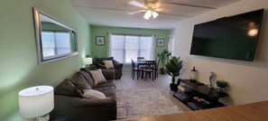 Appart'hôtel, 1 chambre | Coin séjour