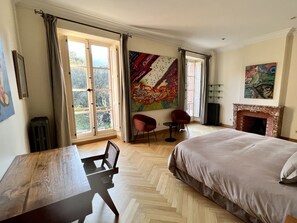 12 bedrooms, desk, iron/ironing board, travel cot