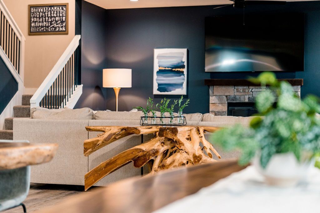 Luxury Lakeviews/Pets|Hot Tub|ADA |🔥 Pit| Pool|Large Groups up to 30