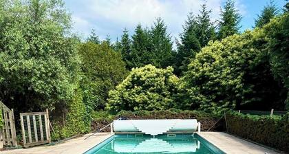 Charming country house with pool, ideal for vacations