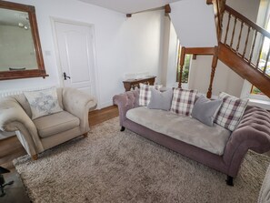 Cottage | Living area | TV - The Chapel (Merthyr Tydfil)