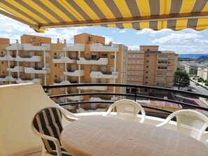 Outdoor dining - Les Motes 7º, Solo Familias ! (Xeraco Playa)
