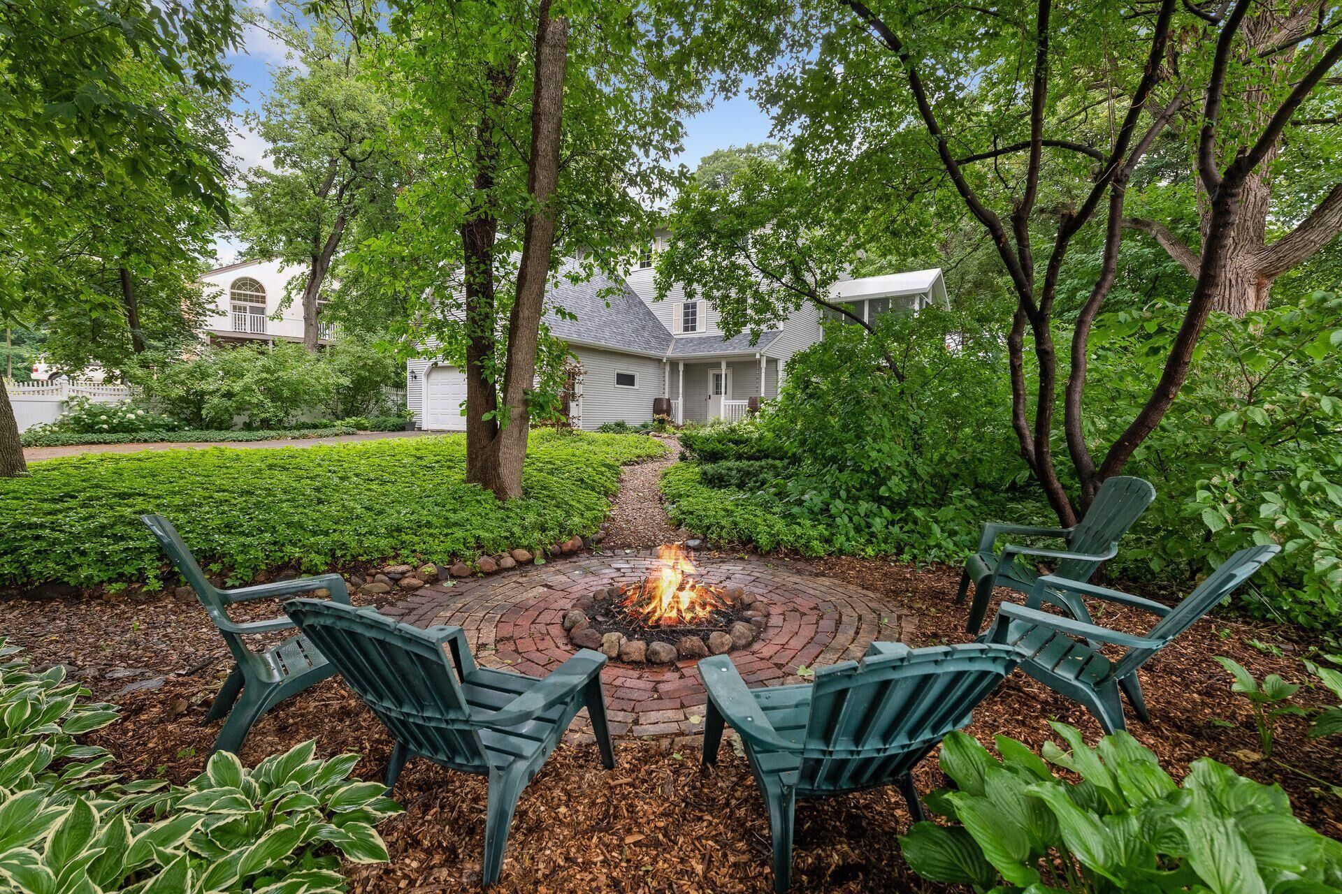 MINNESTAY* Hazeltine Hideaway * Golf * Fire Pit
