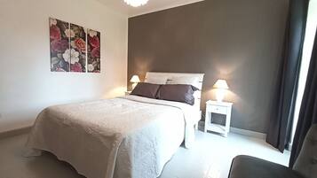 1 chambre, Wi-Fi gratuit, draps fournis
