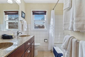 Hair dryer, towels