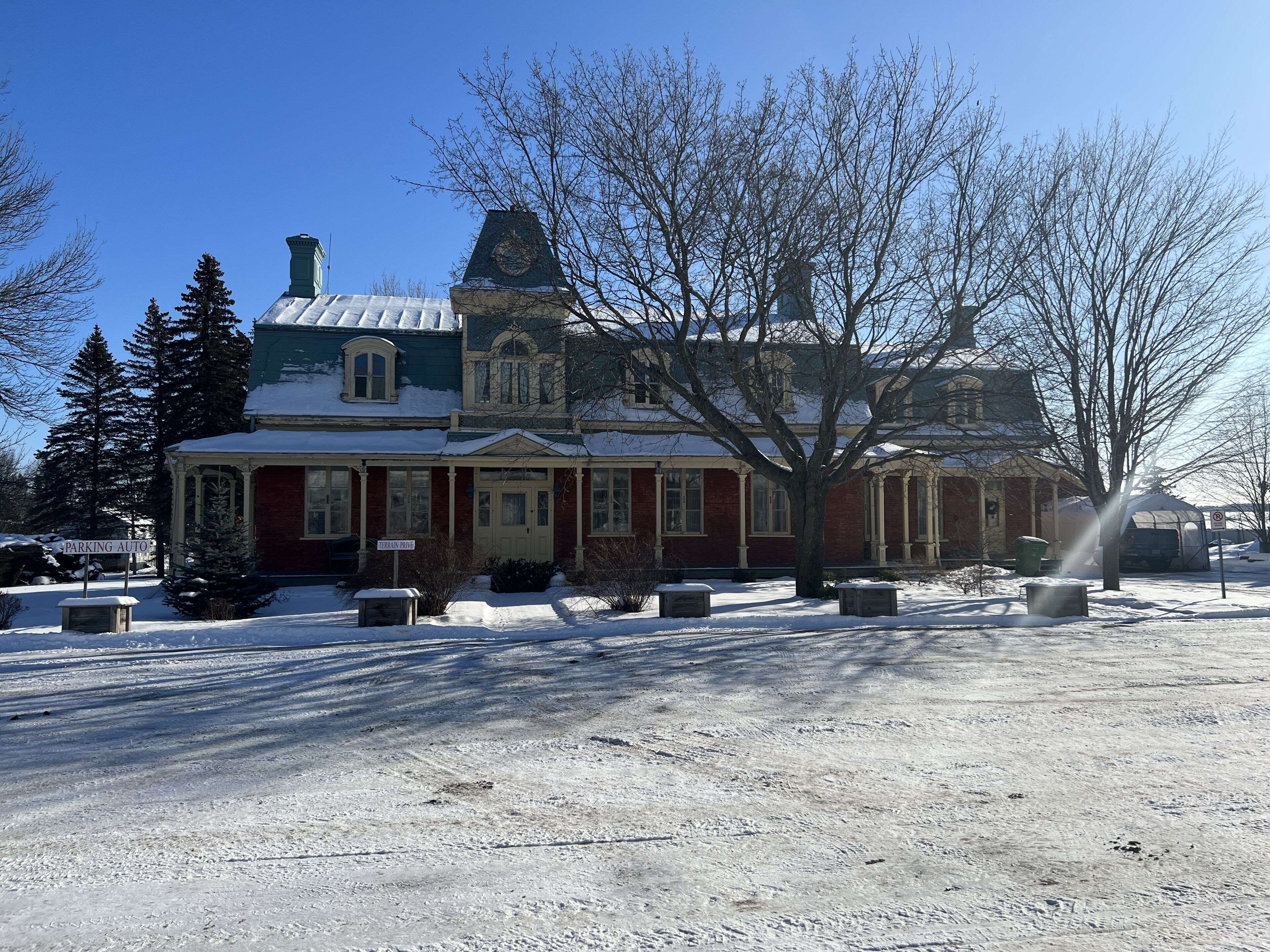 Ancestral house 12 rooms 