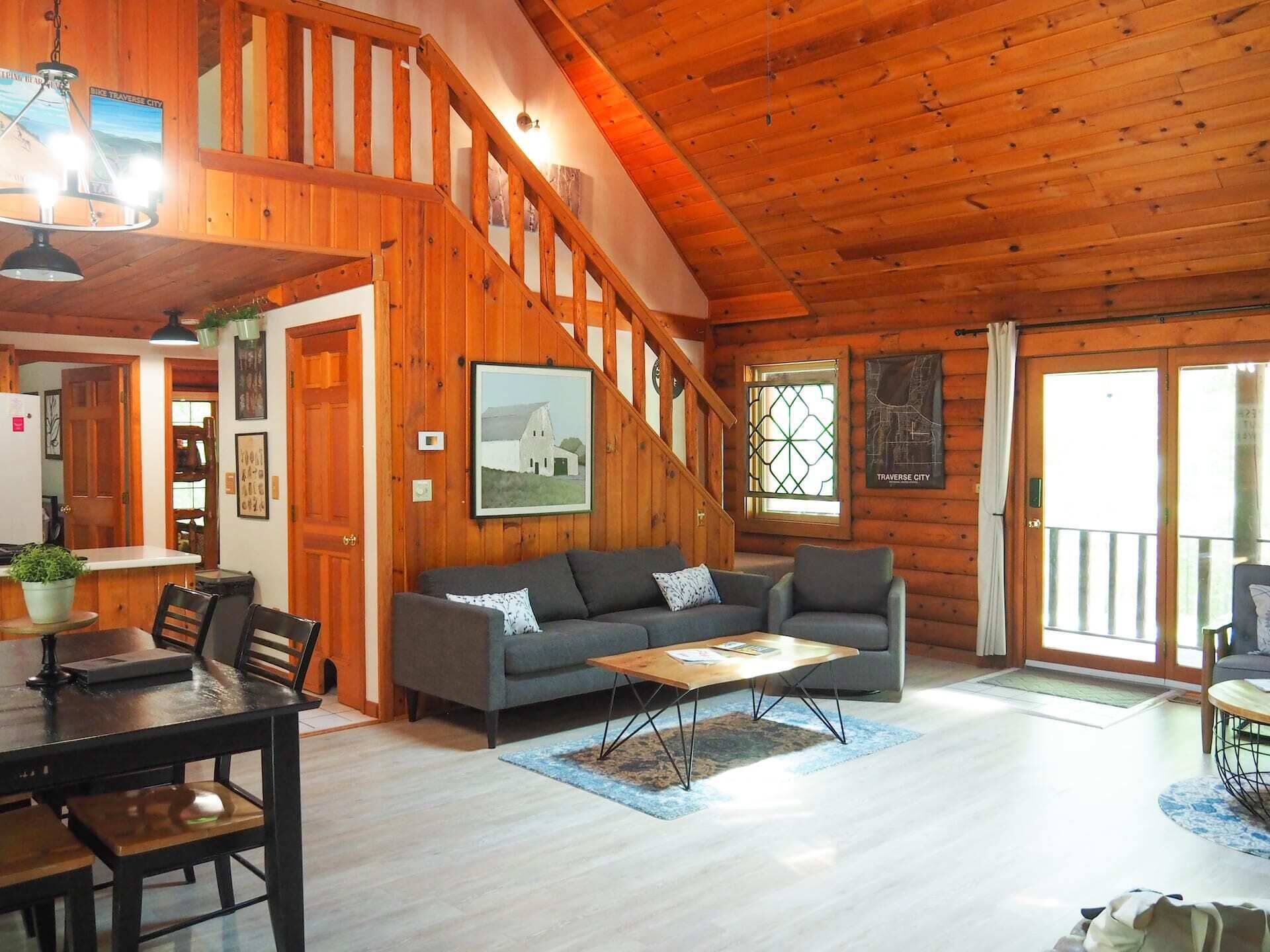 Log Cabin Oasis *10 Acres+Lake Access*