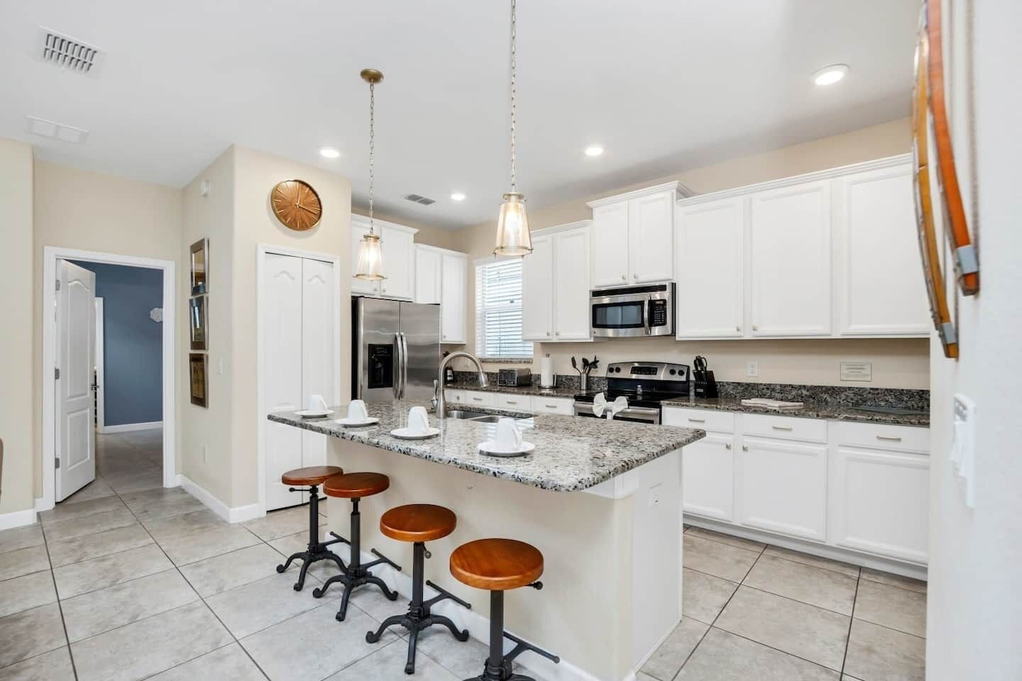 5BR-5 Bath Villa,Pool,Spa, Game Room-Disney Kissimmee Area!