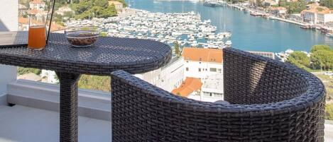 Apartment (Two Bedroom Apartment with Balcony an) | View from room