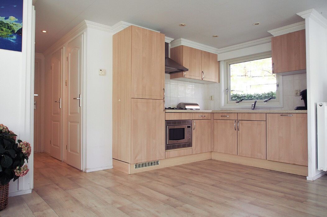 Réfrigérateur, micro-ondes, lave-vaisselle, grille-pain