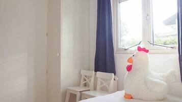 3 bedrooms, Internet