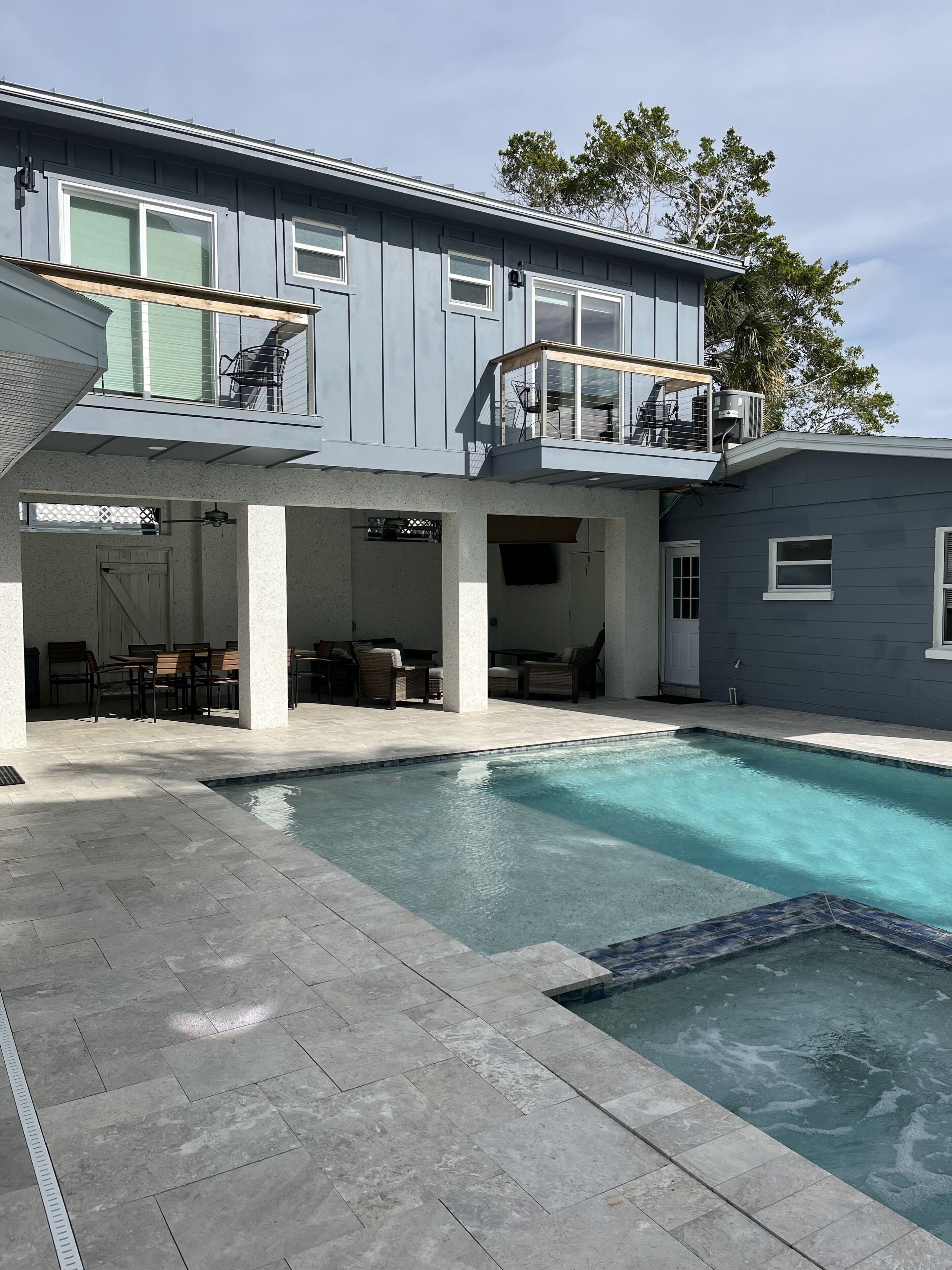 Private Pool Oasis just one block from Beach - Sleeps 16