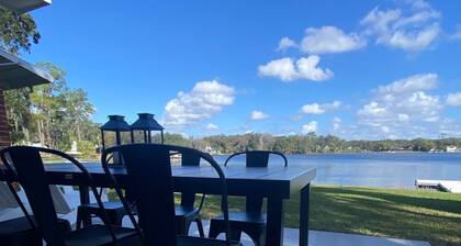 See Our Summer Special - Beautiful Lake Front Cottage - Close to Everything