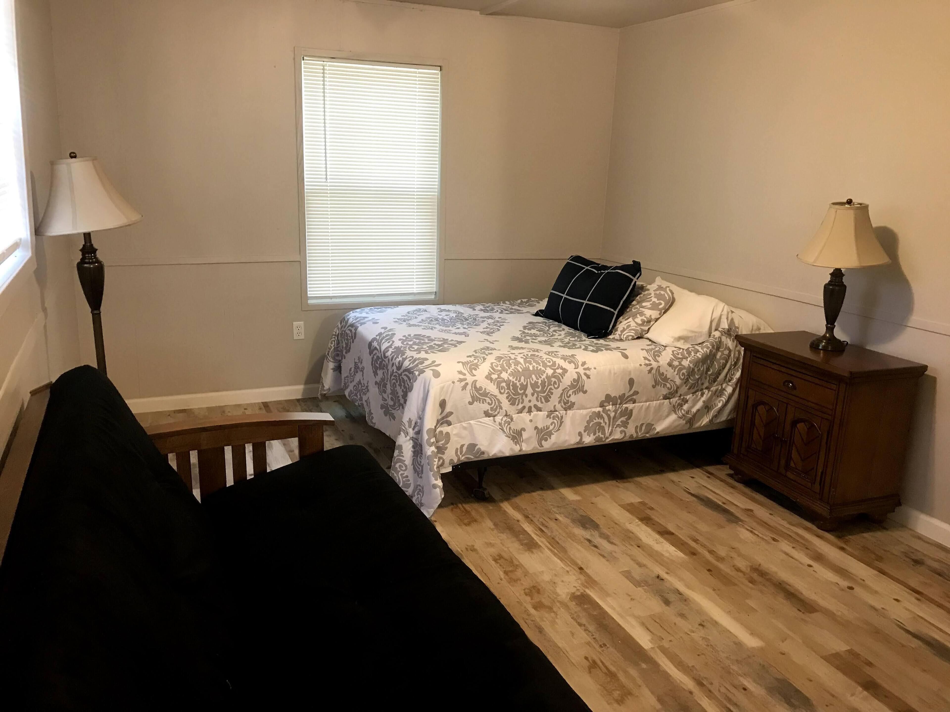 C6 / Cabin With Many Amenities