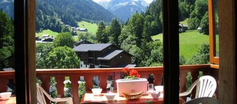 100m from ski slopes, 2nd floor, parking, tv, 28m², Arêches-Beaufort