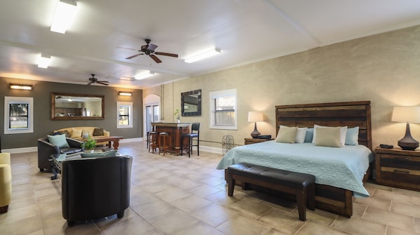 1 habitación, wifi gratis y ropa de cama