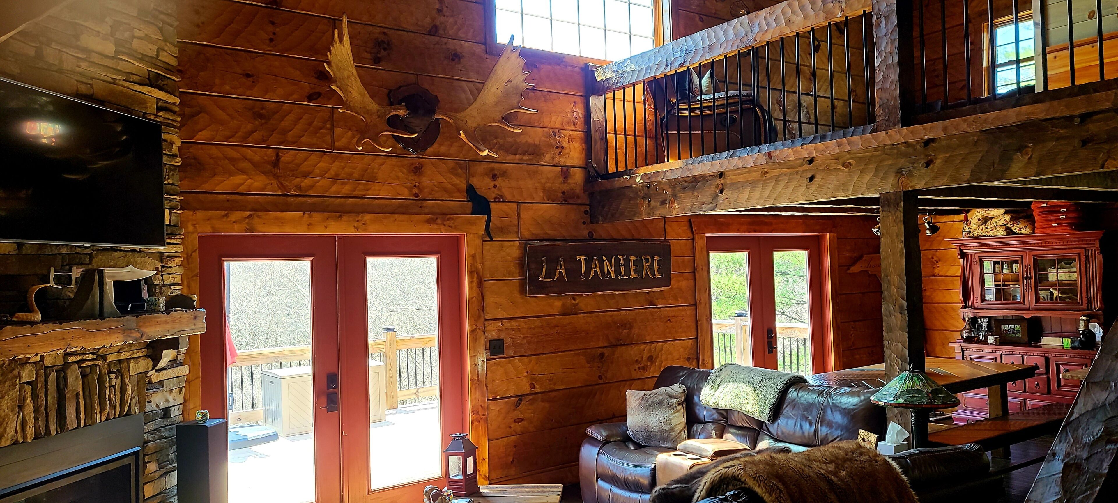 Beautiful and Secluded Private Mountain Retreat